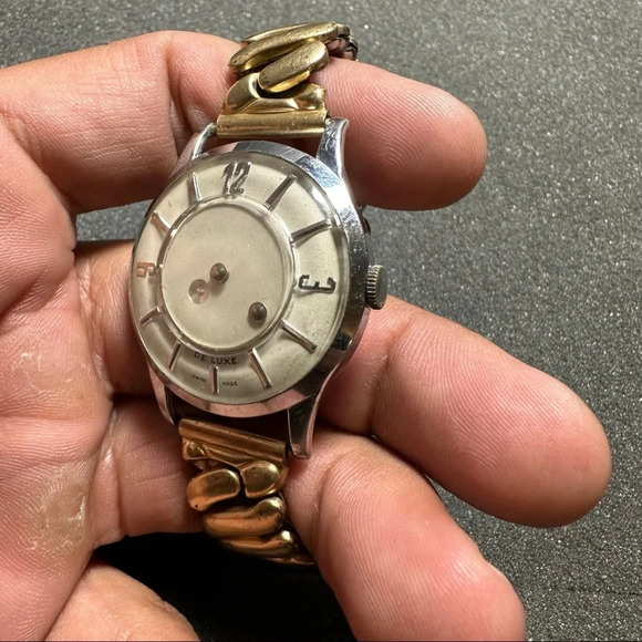 Vintage De Luxe Swiss Made Mystery Dial Mens Mechanical Wind Up Watch Working - Picture 2 of 9